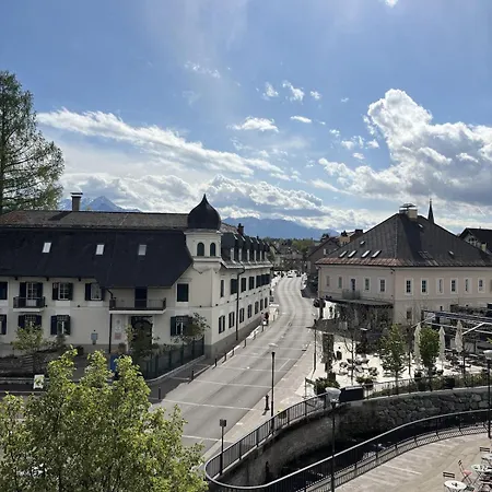 Sonne Downtown In Velden Velden am Woerthersee